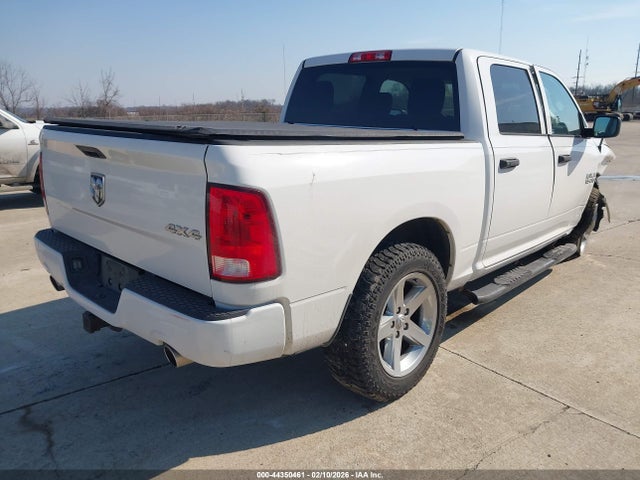 Продаж на аукціоні авто 2016 Ram 1500 Express, vin: 3C6RR7KT5GG338990, номер лоту: 44350461
