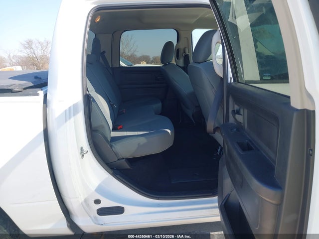 Продаж на аукціоні авто 2016 Ram 1500 Express, vin: 3C6RR7KT5GG338990, номер лоту: 44350461