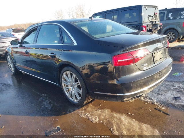 2015 AUDI A8 L WAU3GAFD3FN034354 Photo 2