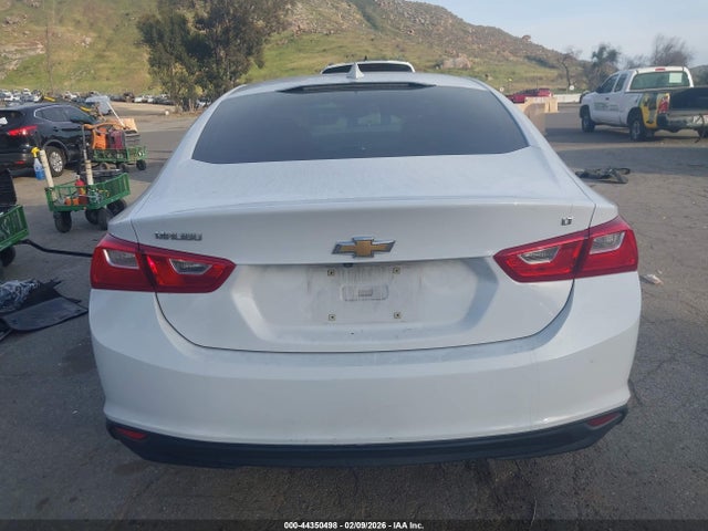 1G1ZD5ST8JF262551 Chevrolet MALIBU LT