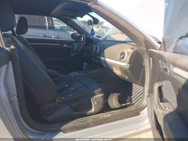 2016 AUDI A3 WAU67LFF7G1052567 Photo 4