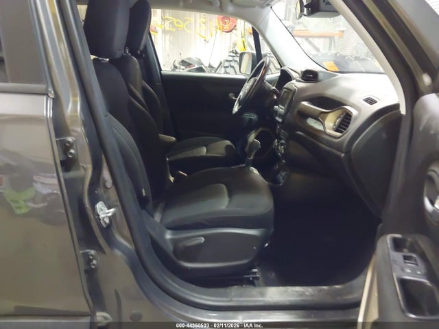 Jeep Renegade Latitude 4x4 2017 ZACCJBBB5HPE45473 Image 5
