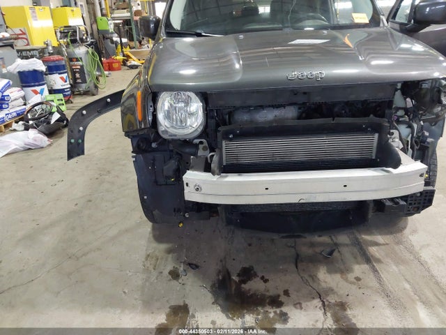 Jeep Renegade Latitude 4x4 2017 ZACCJBBB5HPE45473 Image 6
