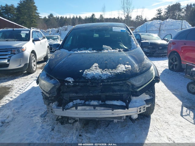2HKRW6H38HH223196 Honda CR-V LX