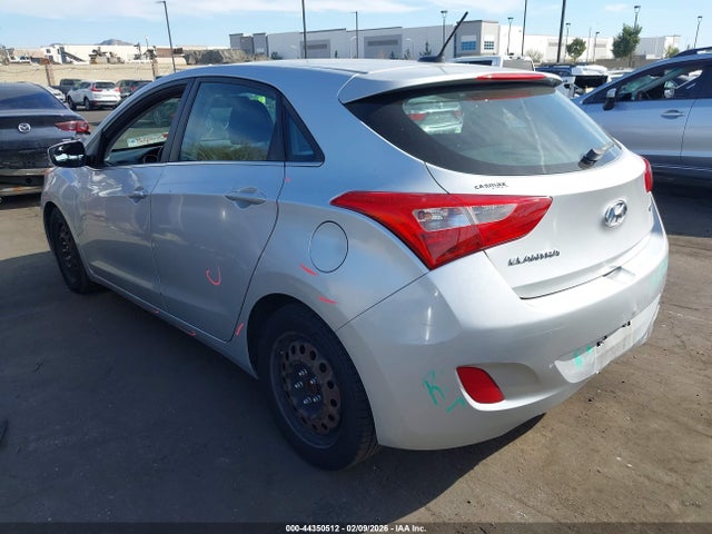 KMHD35LH9GU286369 Hyundai ELANTRA GT