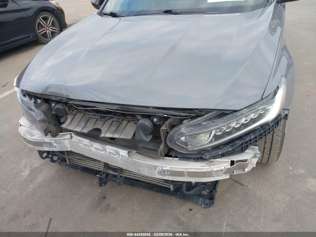 Продаж на аукціоні авто 2018 Honda Accord Sport 2.0t, vin: 1HGCV2F37JA001140, номер лоту: 44350555