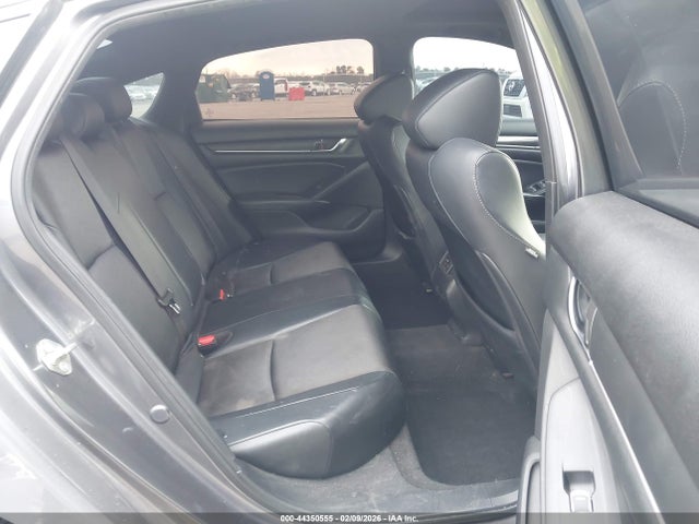 Продаж на аукціоні авто 2018 Honda Accord Sport 2.0t, vin: 1HGCV2F37JA001140, номер лоту: 44350555