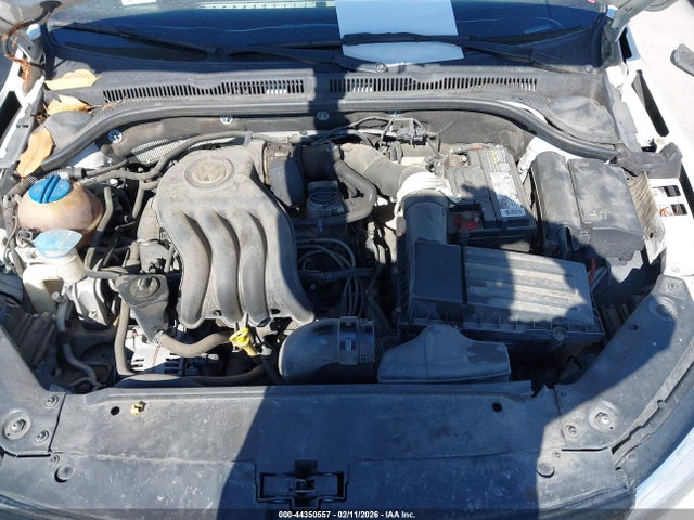 3VW2K7AJ1EM234877 Volkswagen Jetta 2.0l S