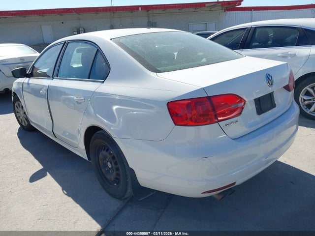 3VW2K7AJ1EM234877 Volkswagen Jetta 2.0l S