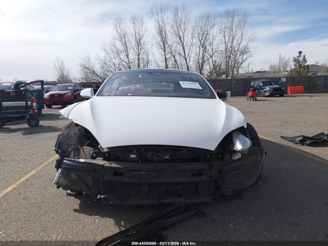 44350560 :رقم المزاد ، 5YJSA1E2XFF117939 vin ، 2015 Tesla Model S 70d/85d/p85d مزاد بيع