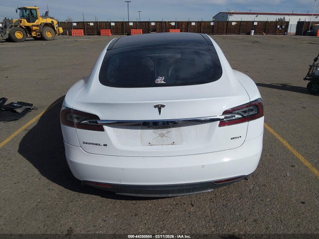 44350560 :رقم المزاد ، 5YJSA1E2XFF117939 vin ، 2015 Tesla Model S 70d/85d/p85d مزاد بيع