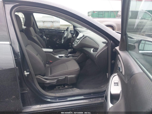 1G1ZC5ST0NF185733 Chevrolet Malibu Fwd 1fl