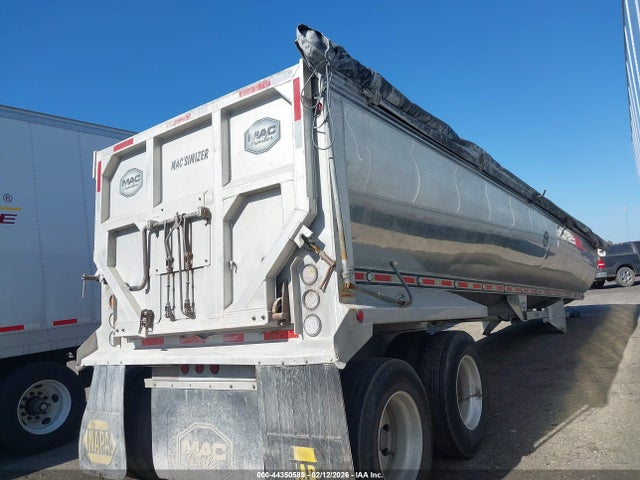 44350589 :رقم المزاد ، 5MADN4028FC033744 vin ، 2015 Mac Trailer Mfg End Dump مزاد بيع