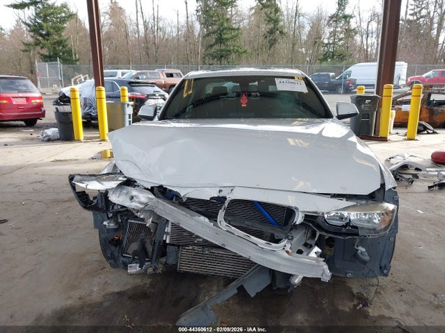 Продаж на аукціоні авто 2016 Bmw 328i, vin: WBA8E9C55GK603859, номер лоту: 44350612