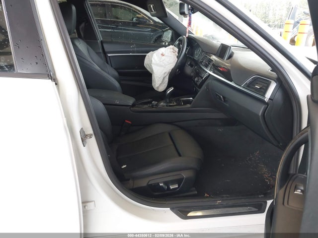 Продаж на аукціоні авто 2016 Bmw 328i, vin: WBA8E9C55GK603859, номер лоту: 44350612