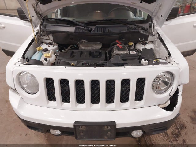 44350642 :رقم المزاد ، 1C4NJPFB3ED631216 vin ، 2014 Jeep Patriot Latitude مزاد بيع