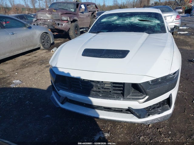 1FA6P8R05S5502232 Ford Mustang Dark Horse Fastback