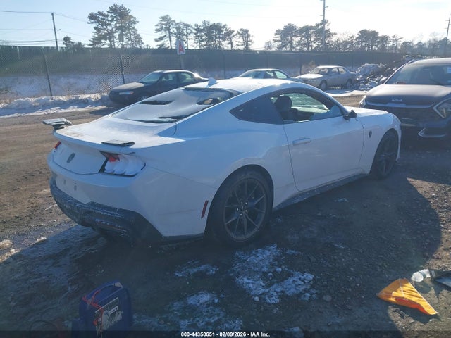 1FA6P8R05S5502232 Ford Mustang Dark Horse Fastback