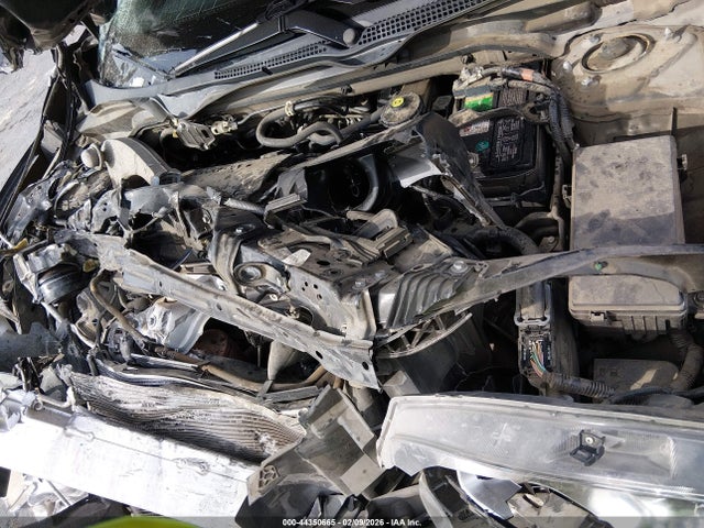 Honda CIVIC EX 2018 2HGFC2F75JH607849 Image 10