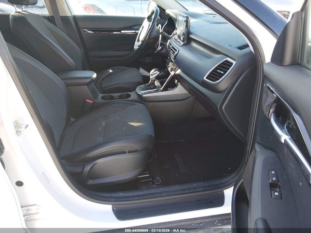 KNDEUCAA4M7101249 KIA SELTOS S