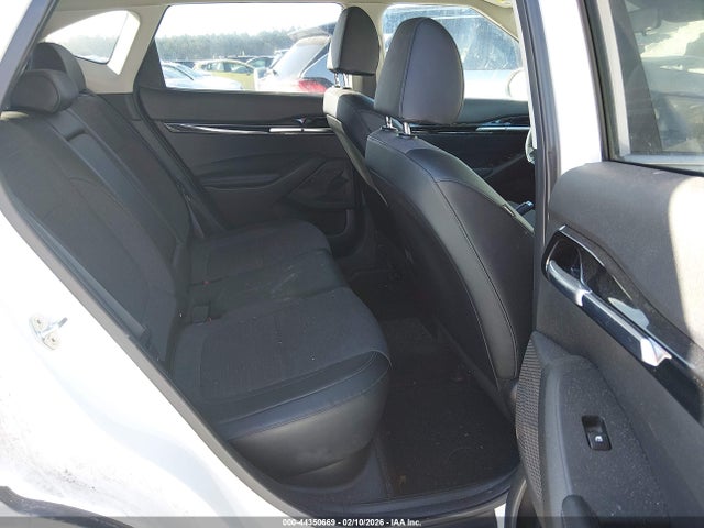 KNDEUCAA4M7101249 KIA SELTOS S