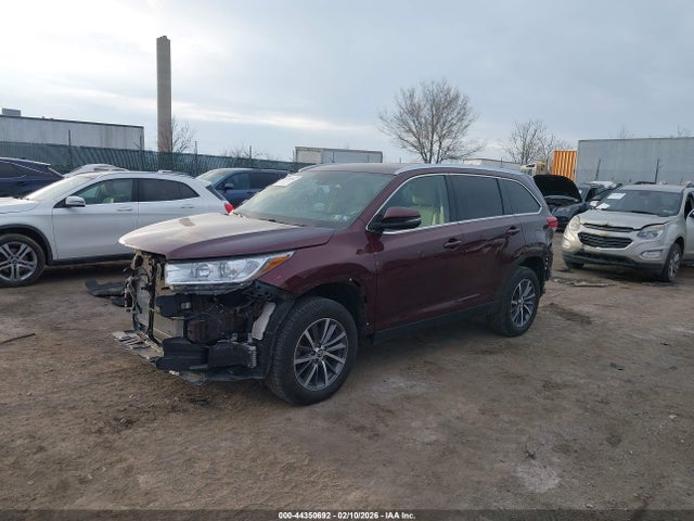 5TDJZRFH6KS957566 Toyota Highlander Xle