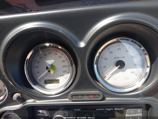 2013 HARLEY-DAVIDSON FLHX 1HD1KBM32DB622459 Photo 6