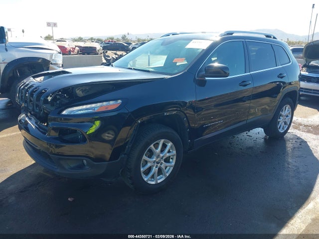 1C4PJMCB6HW565328 Jeep Cherokee Latitude 4x4