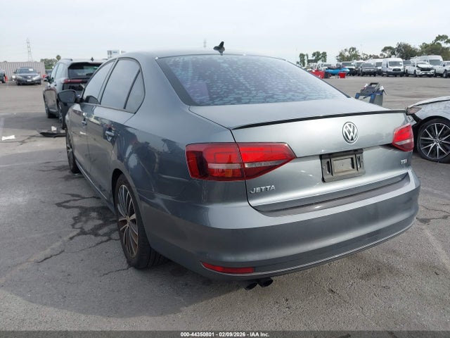 3VWD17AJ0GM293692 Volkswagen Jetta 1.8t Sport