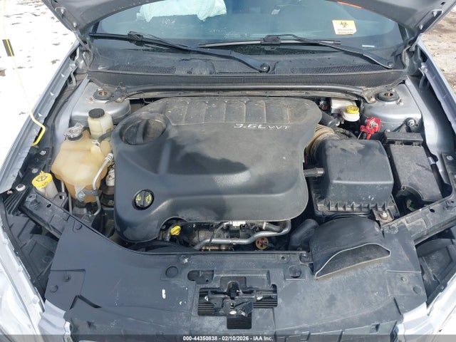 2013 Chrysler 200 Touring მანქანა იყიდება აუქციონზე, vin: 1C3BCBEG4DN678538, აუქციონის ნომერი: 44350838