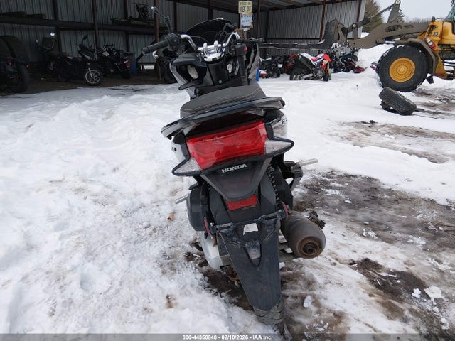 Honda Pcx 150 2017 RLHKF1809HY200731 Image 6