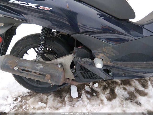 Honda Pcx 150 2017 RLHKF1809HY200731 Image 8
