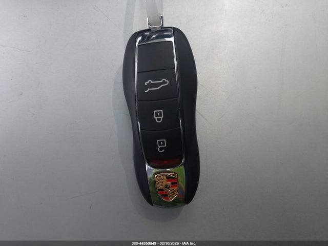 2017 PORSCHE MACAN WP1AA2A51HLB81299 Photo 10