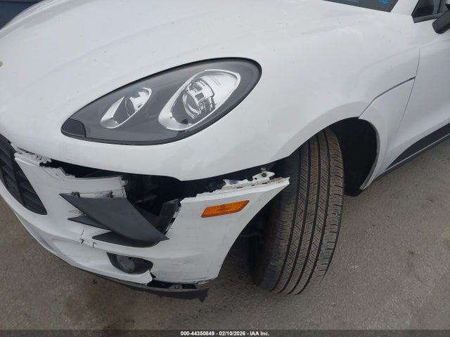 2017 PORSCHE MACAN WP1AA2A51HLB81299 Photo 5