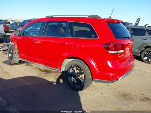 3C4PDCGG4JT475713 Dodge Journey Crossroad