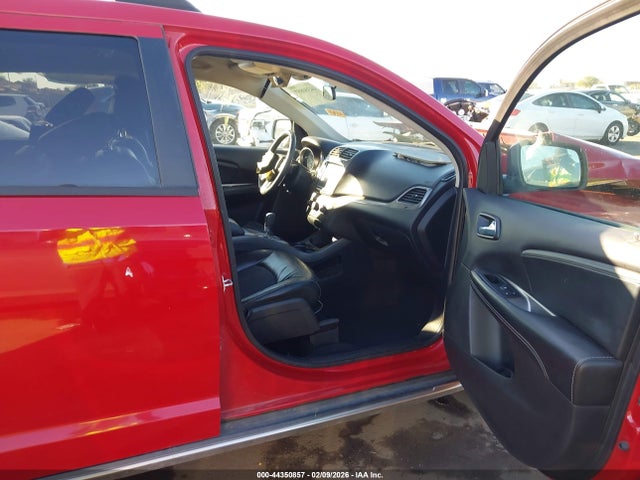 3C4PDCGG4JT475713 Dodge Journey Crossroad