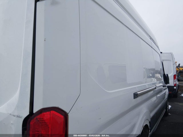 1FTBW3XM9HKA15856 Ford Transit-350