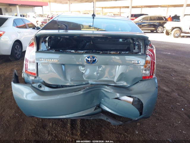Toyota Prius Three 2015 JTDKN3DU0F1880001 Image 6