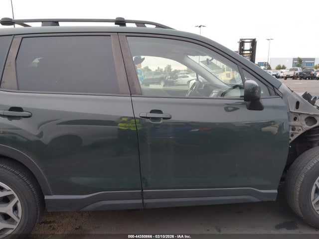 44350866 :رقم المزاد ، JF2SKAEC5PH459114 vin ، 2023 Subaru Forester Premium مزاد بيع