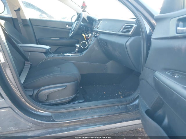 KNAGT4L35H5146828 KIA Optima Lx