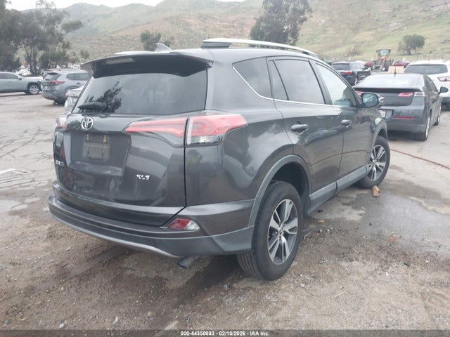 Toyota Rav4 Xle 2018 2T3WFREV9JW484491 Image 4