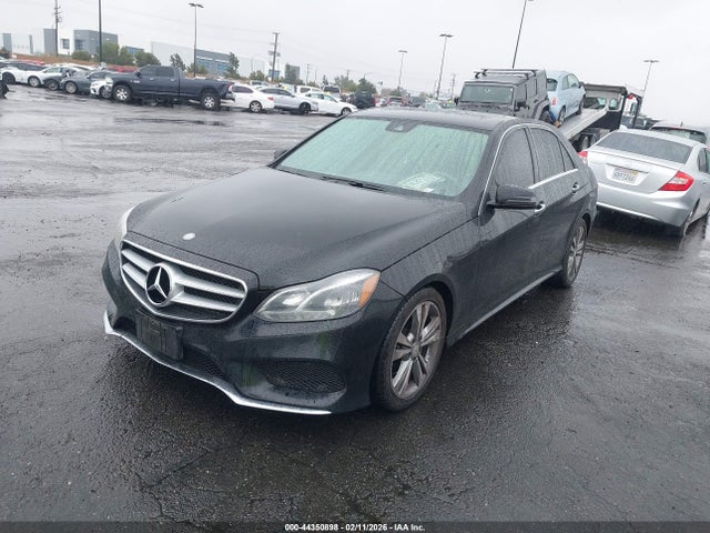 Mercedes-Benz E 350 2014 WDDHF5KB6EB020851 Image 2