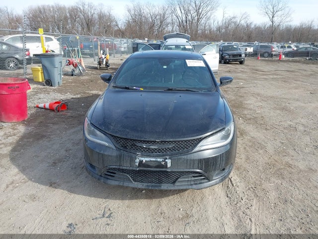 1C3CCCBG0FN596954 Chrysler 200 S