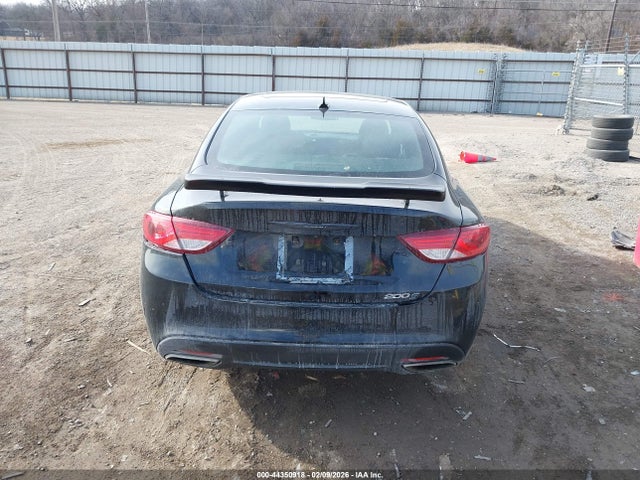 1C3CCCBG0FN596954 Chrysler 200 S