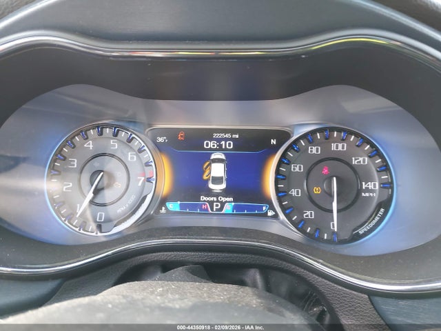 1C3CCCBG0FN596954 Chrysler 200 S