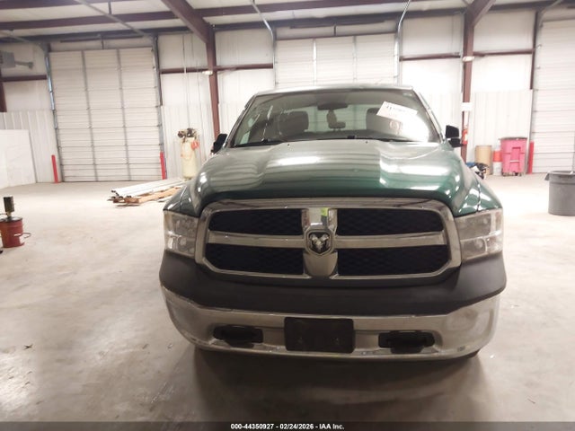2021 Ram 1500 Classic Tradesman  4x4 5'7 Box მანქანა იყიდება აუქციონზე, vin: 3C6RR7KG6MG635197, აუქციონის ნომერი: 44350927
