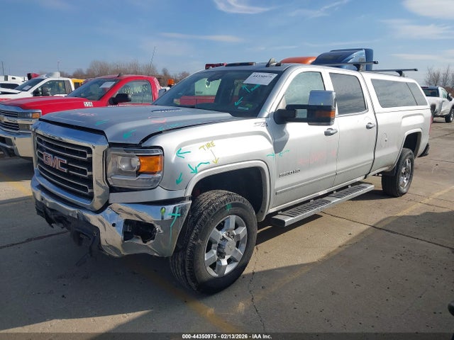 Aukcja sprzedaży 2015 Gmc Sierra 3500hd Slt, vin: 1GT423E81FF676507, numer aukcji: 44350975