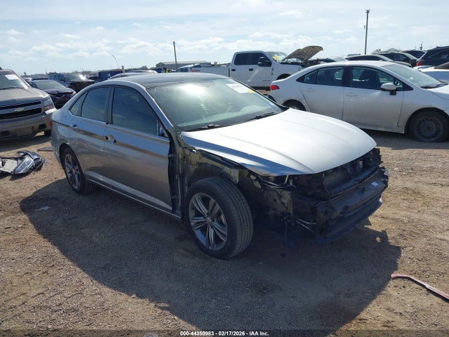 2021 VOLKSWAGEN JETTA 3VWC57BU3MM047644