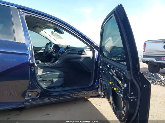 Toyota CAMRY SE 2022 4T1G11AK0NU695884 Image 5