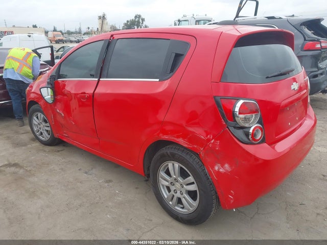 1G1JC6SH3F4161129 Chevrolet Sonic Lt Auto